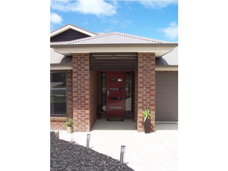 38 Tamara Crescent INVERLOCH 3996, Inverloch VIC 3996