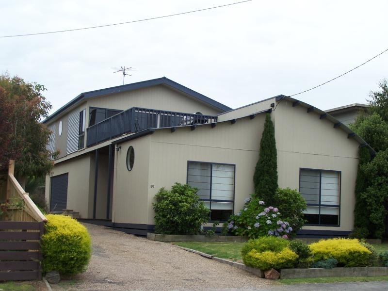 91 Bayview Avenue INVERLOCH 3996, Inverloch VIC 3996