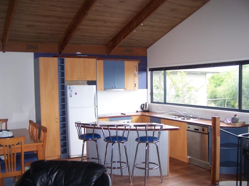 91 Bayview Avenue INVERLOCH 3996, Inverloch VIC 3996