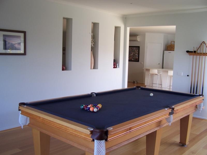 6 Surrey Place INVERLOCH 3996, Inverloch VIC 3996