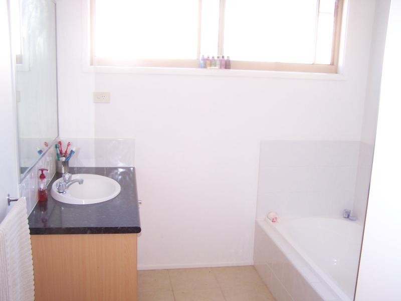 24 Mariner Place INVERLOCH 3996, Inverloch VIC 3996