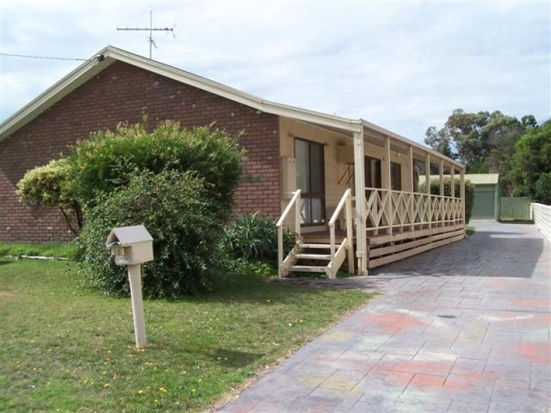 16 Cashin Street INVERLOCH 3996, Inverloch VIC 3996