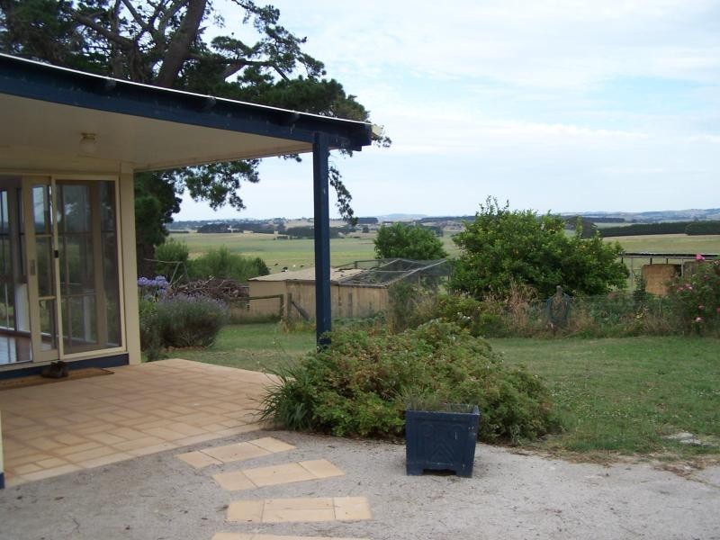 145 Soldiers Road LEONGATHA SOUTH 3953, Leongatha South VIC 3953
