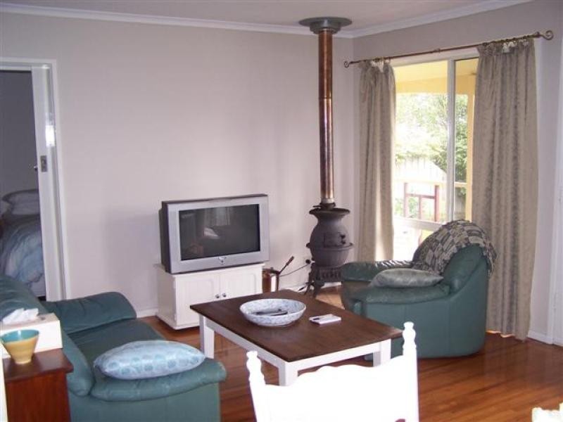 1a Stewart Avenue INVERLOCH 3996, Inverloch VIC 3996