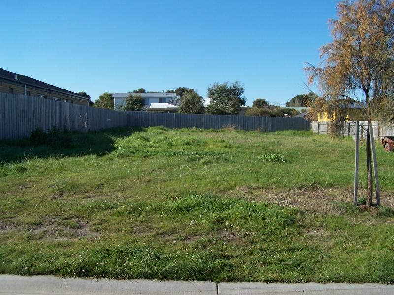 5 Endeavour Place INVERLOCH 3996, Inverloch VIC 3996