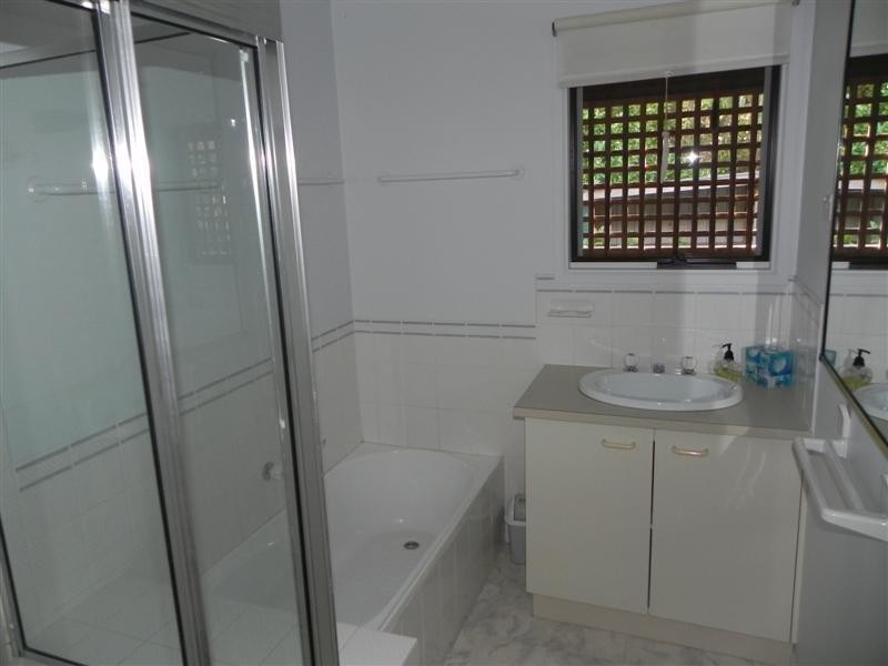 216   Surf   Parade INVERLOCH 3996, Inverloch VIC 3996