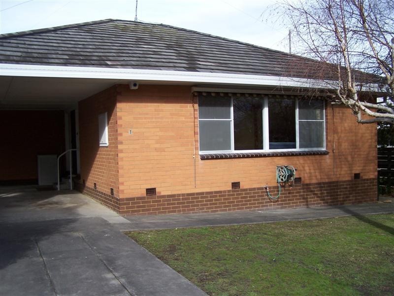 1 Garden Crescent INVERLOCH 3996, Inverloch VIC 3996
