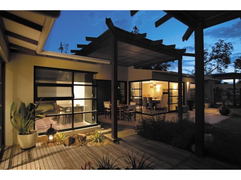 160 Lohr Avenue INVERLOCH 3996, Inverloch VIC 3996