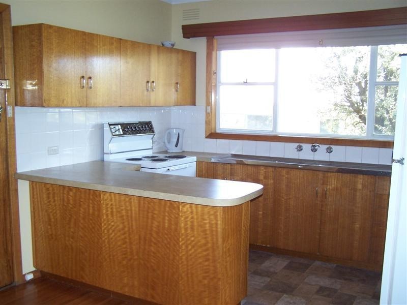 1 Garden Crescent  INVERLOCH 3996, Inverloch VIC 3996