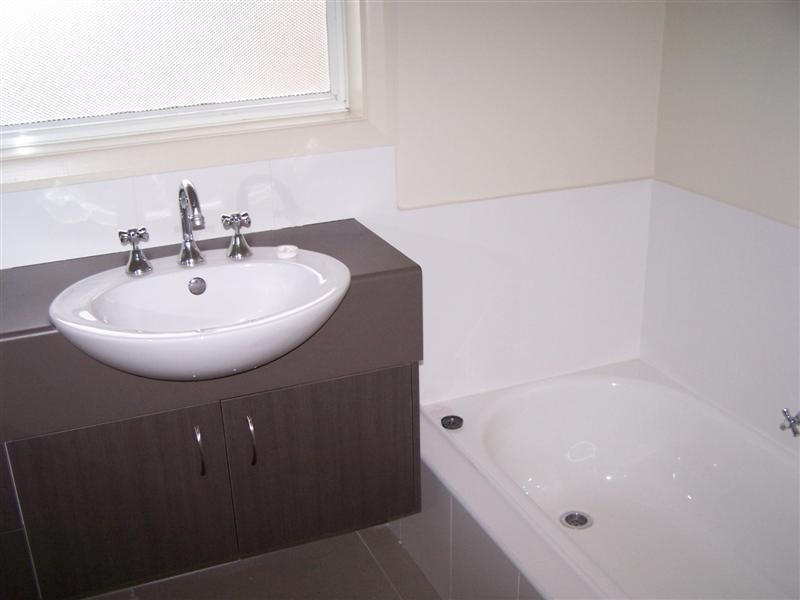 1 Garden Crescent INVERLOCH 3996, Inverloch VIC 3996