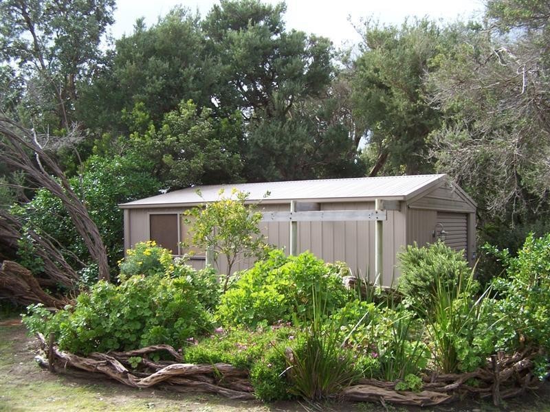 216 Surf  Parade INVERLOCH 3996, Inverloch VIC 3996