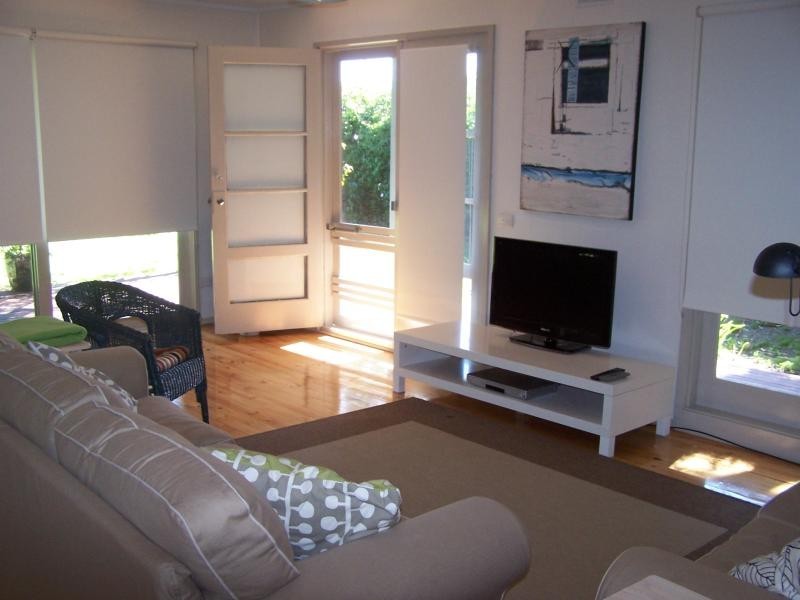 9 Lohr  Avenue INVERLOCH 3996, Inverloch VIC 3996
