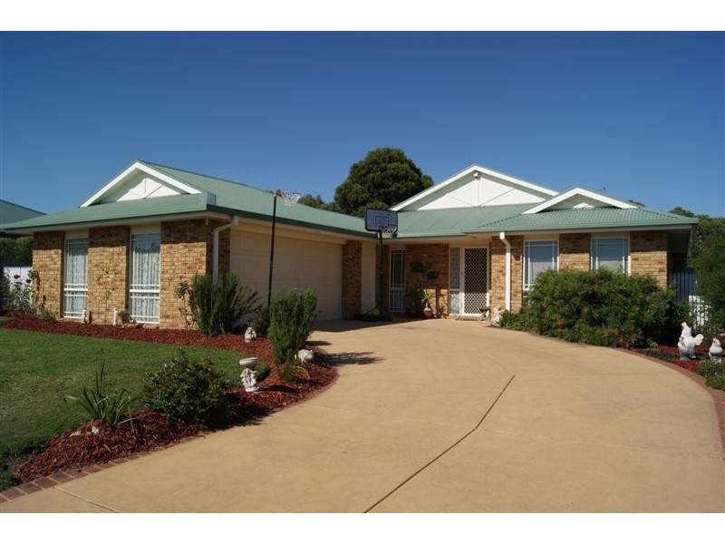 13 Chelsea Square INVERLOCH 3996, Inverloch VIC 3996