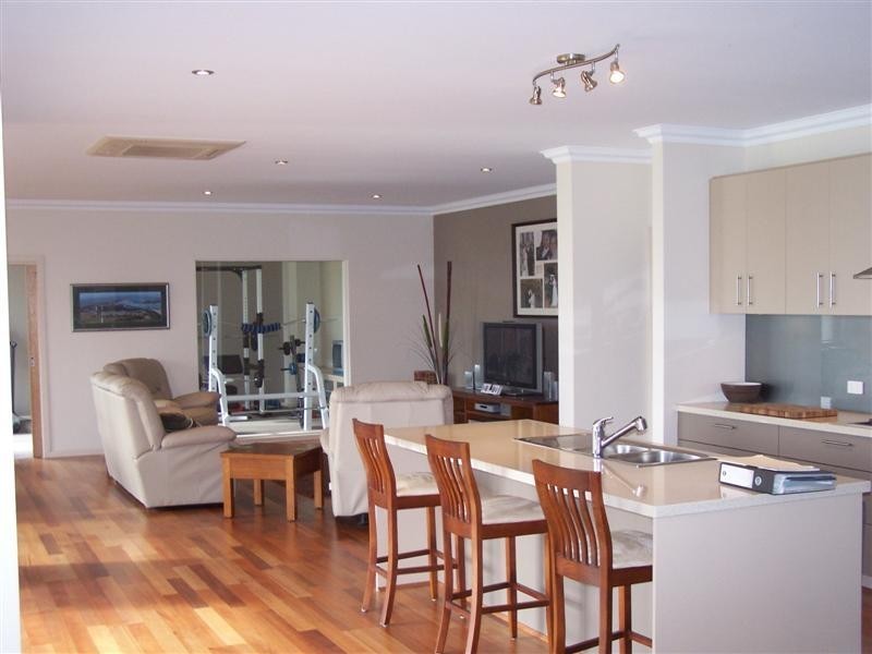 18 Albert Ruttle Drive INVERLOCH 3996, Inverloch VIC 3996