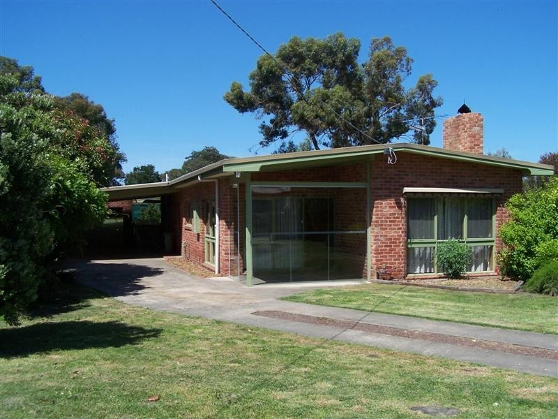 55 Dixon  Street INVERLOCH 3996, Inverloch VIC 3996