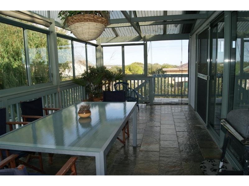 2b Pier Road INVERLOCH 3996, Inverloch VIC 3996