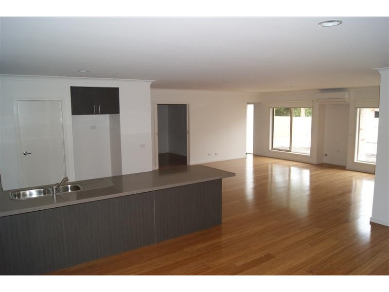 27B Halford Street INVERLOCH 3996, Inverloch VIC 3996
