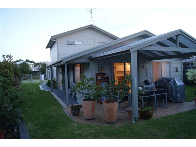 3 Fairfax  Court INVERLOCH 3996, Inverloch VIC 3996