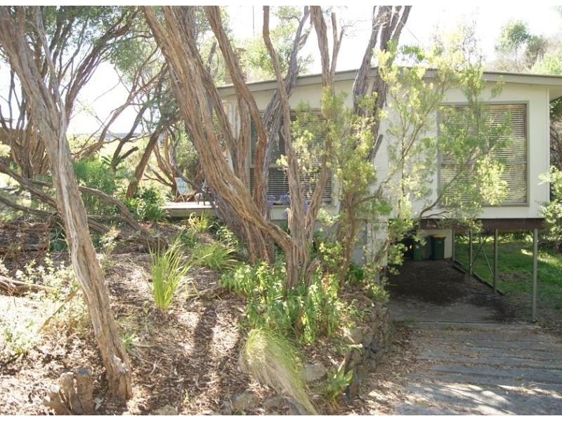 150 Lohr Avenue INVERLOCH 3996, Inverloch VIC 3996