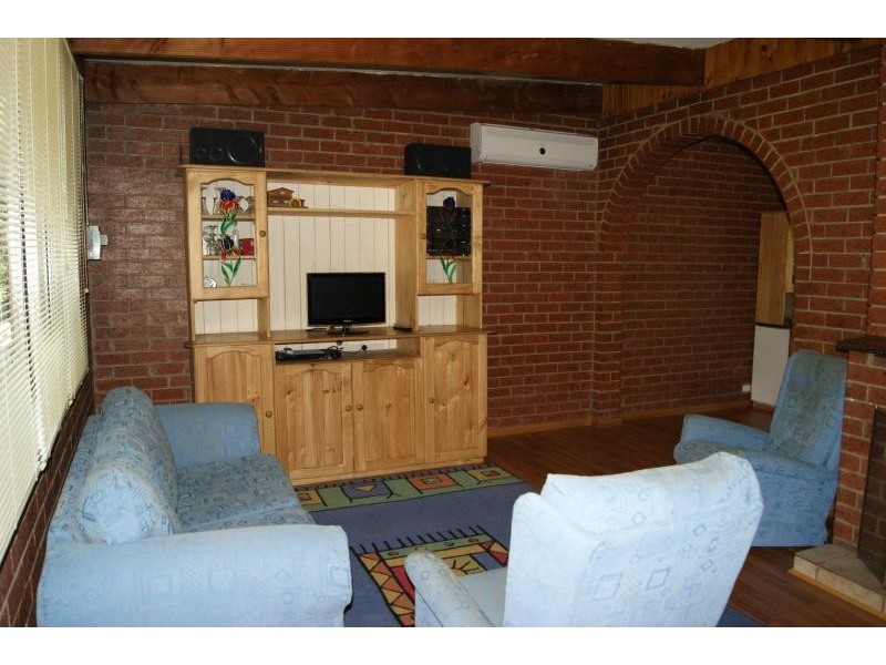 23 Beilby  Avenue INVERLOCH 3996, Inverloch VIC 3996