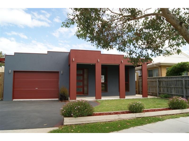 15 Dixon Street INVERLOCH 3996, Inverloch VIC 3996