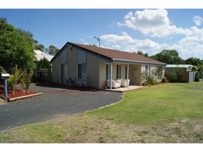 27 Cashin Street INVERLOCH 3996, Inverloch VIC 3996