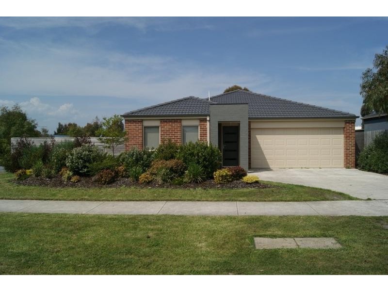 1 Hobson Place INVERLOCH 3996, Inverloch VIC 3996