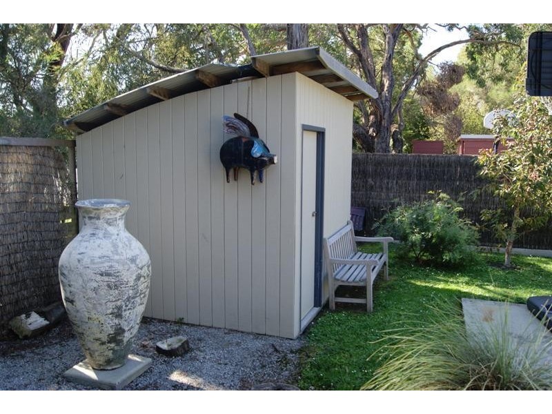 58 Pier Road INVERLOCH 3996, Inverloch VIC 3996