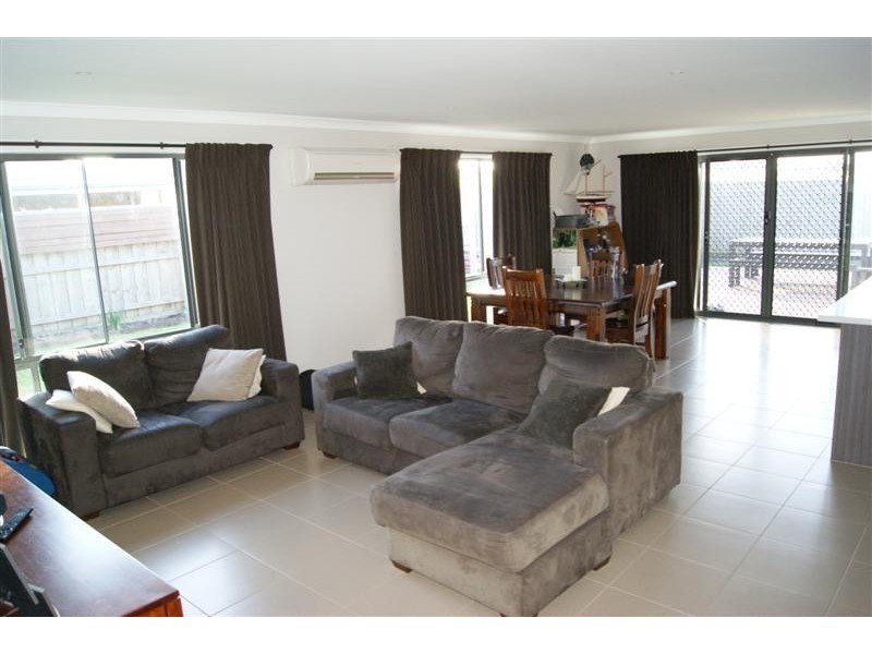 7 Dalmont Bay Court INVERLOCH 3996, Inverloch VIC 3996