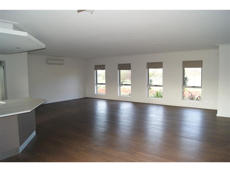 44 Woodland Heath Drive INVERLOCH 3996, Inverloch VIC 3996