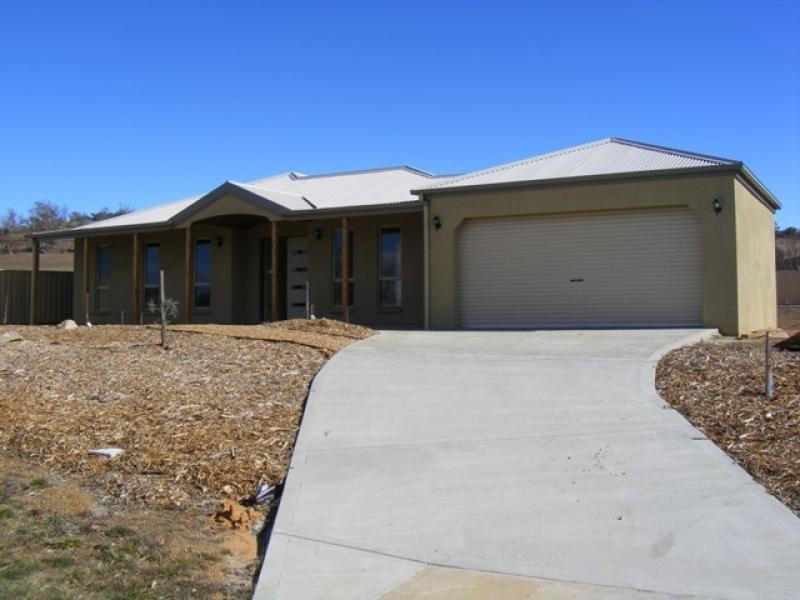 26 Gungarlin Street BERRIDALE 2628, Berridale NSW 2628