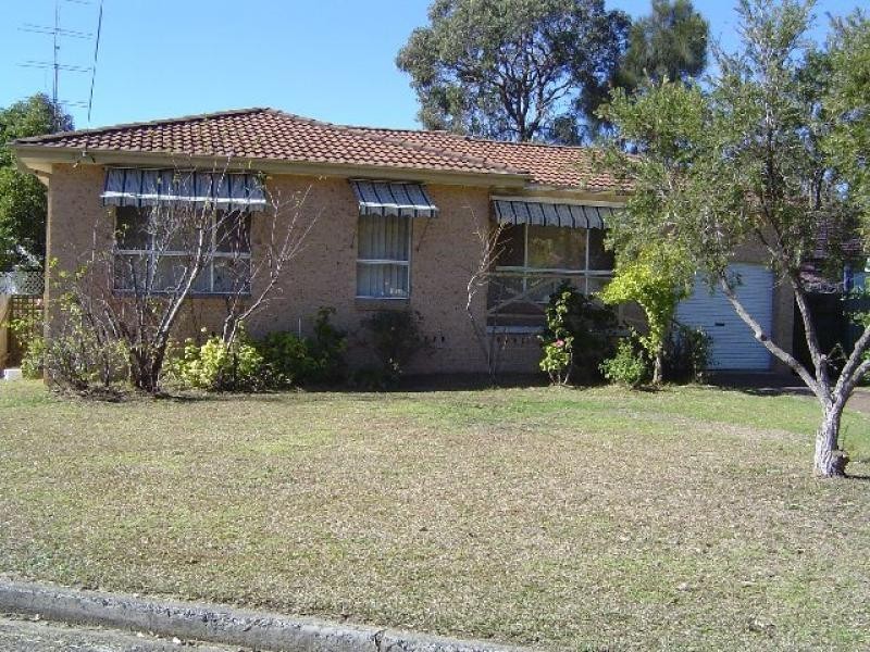 11 Cranbrook Crescent KILLARNEY VALE 2261, Killarney Vale NSW 2261