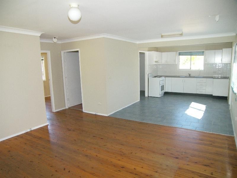 24 Cambridge Avenue KANWAL 2259, Kanwal NSW 2259