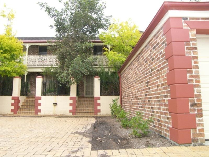 4/2 Richmond Mews  MARDI 2259, Mardi NSW 2259
