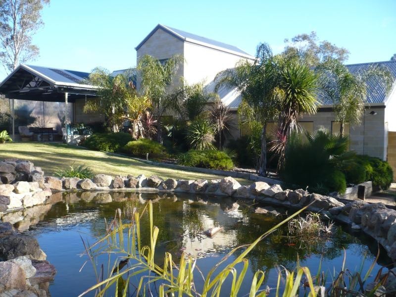 36  Walsh  Close WOLUMLA 2550, Wolumla NSW 2550