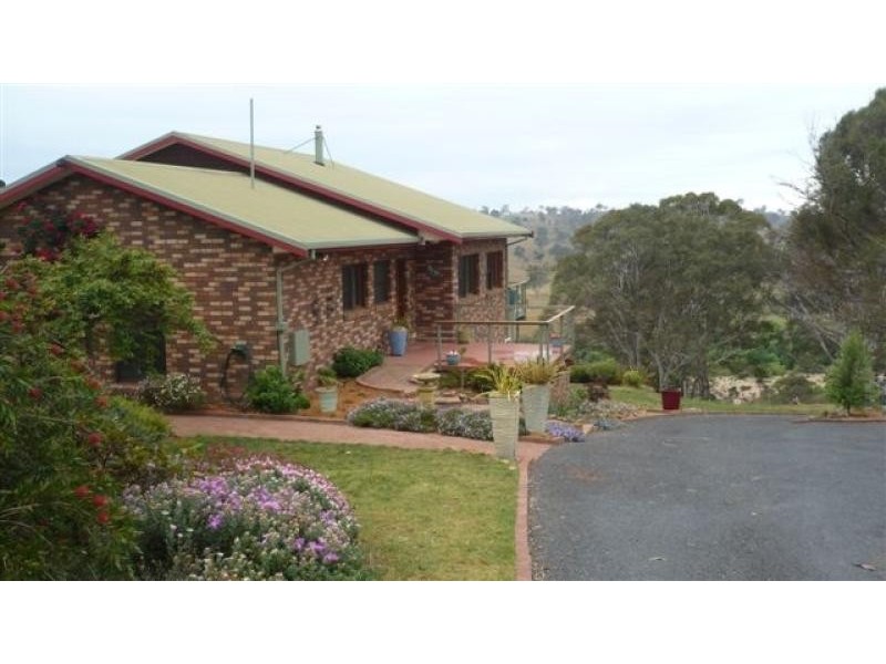 72 Gillcrest Drive BEGA 2550, Bega NSW 2550