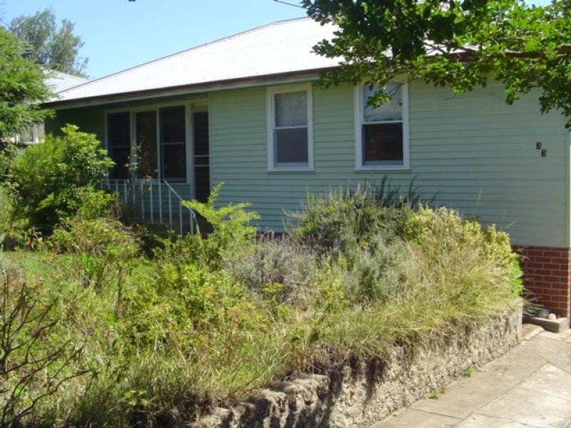 33 Glebe Avenue BEGA 2550, Bega NSW 2550
