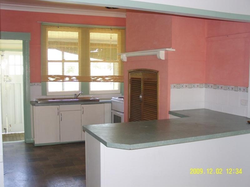 84 Upper Street BEGA 2550, Bega NSW 2550