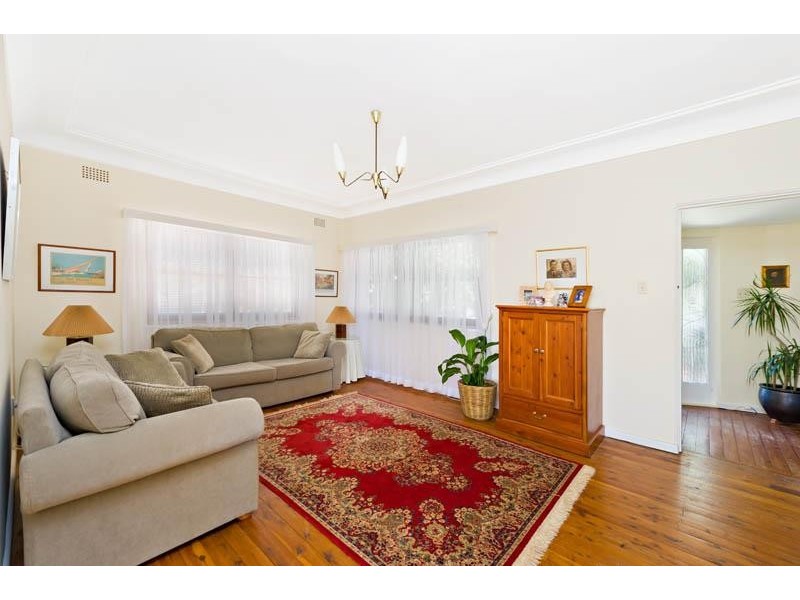 17 Endeavour Street SANS SOUCI 2219, Sans Souci NSW 2219