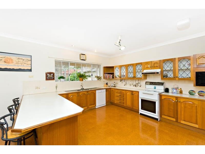 2 Haymet Street, Kirrawee NSW 2232