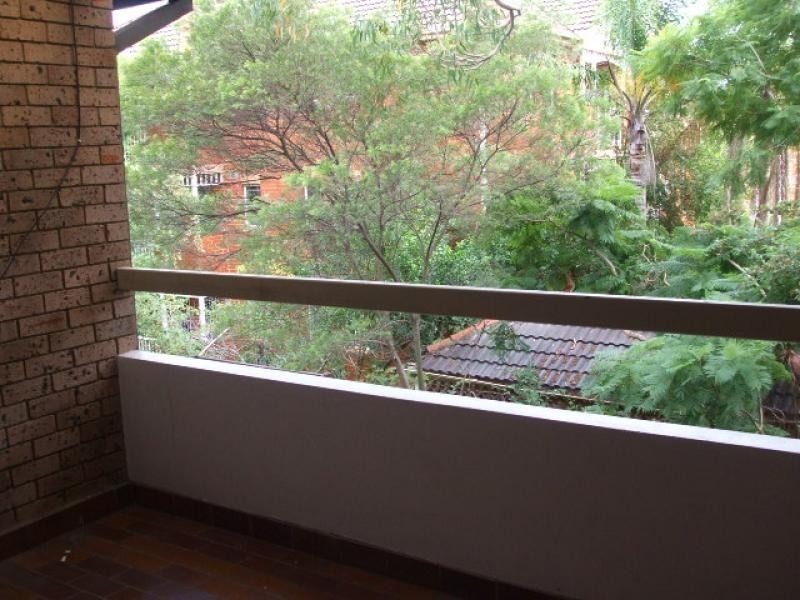 4/69 Woniora Road, Hurstville NSW 2220