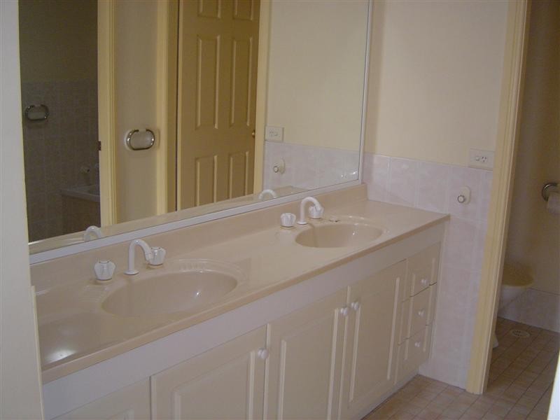 1/5 Capricorn Road, Kings Langley NSW 2147