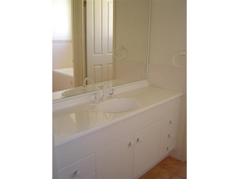 9 Lilac Place, Quakers Hill NSW 2763