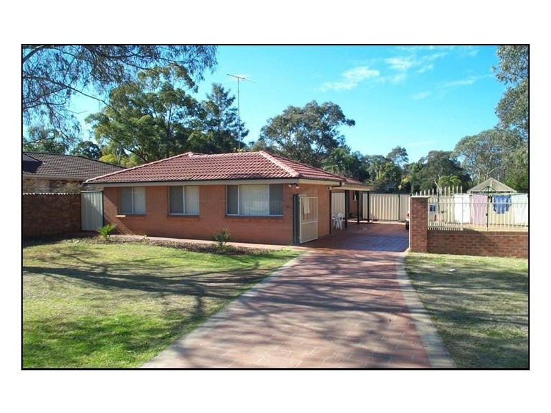 4 Whitby Road, Kings Langley NSW 2147