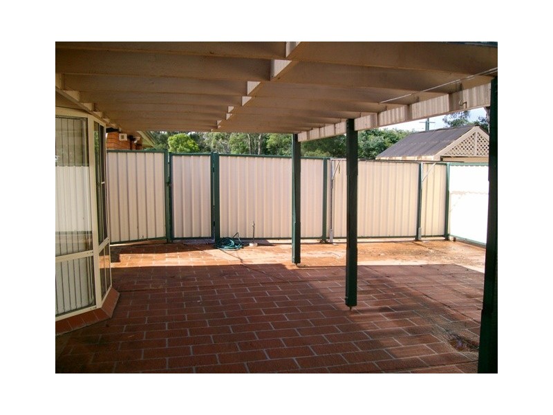 4 Whitby Road, Kings Langley NSW 2147