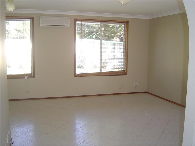 106 Farnham Road, Quakers Hill NSW 2763