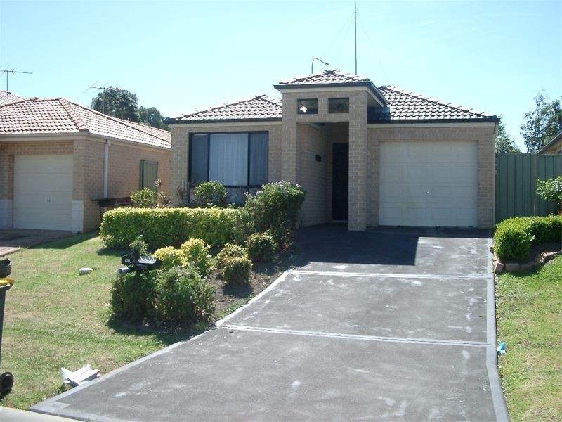 61 Sharrock Avenue, Glenwood NSW 2768