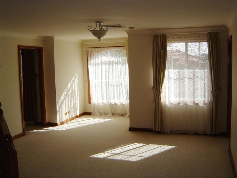 16 Cuthbert Avenue, Kellyville NSW 2155