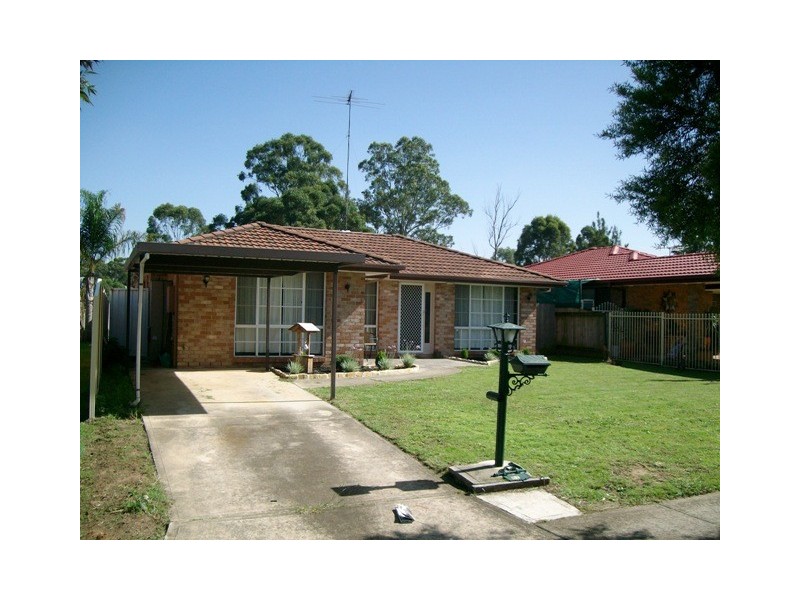 67 Foxwood Avenue, Quakers Hill NSW 2763