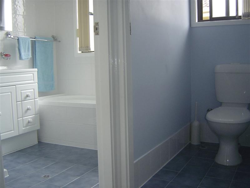 92 Tallagandra Road, Quakers Hill NSW 2763